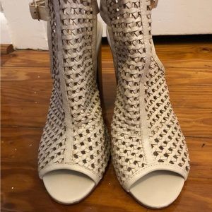 Chinese Laundry Kristin Cavallari Women's 9 Largo Open Back Sandal real leather
